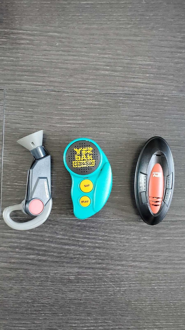 Vintage 90s Toys (Yak Bak & Spy Gear)