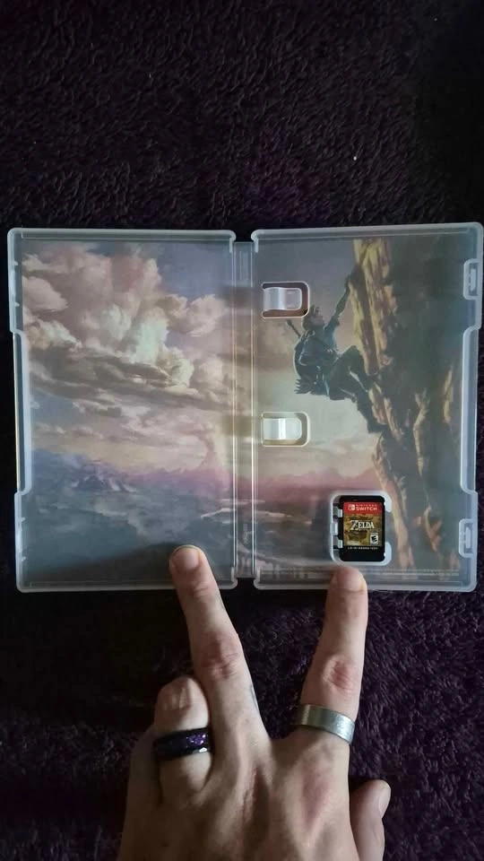 The Legend of Zelda: Breath of the Wild - Nintendo Switch - photo 3