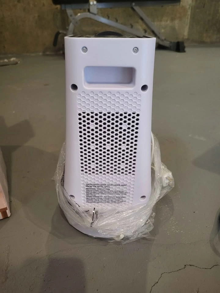 BRAND NEW Electric Space Heater (BNIB) – Fast 3-Sec Heating! - photo 2