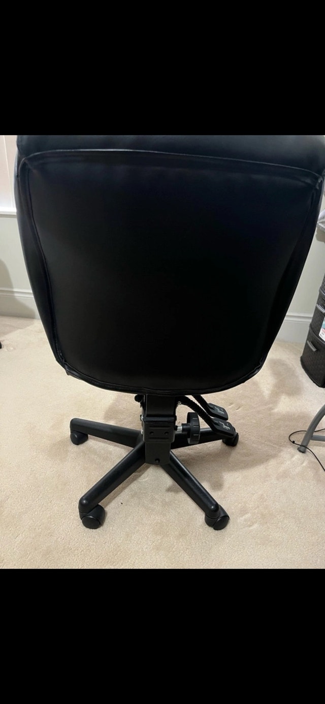 Ergonomic Swivel Office Chair - photo 3