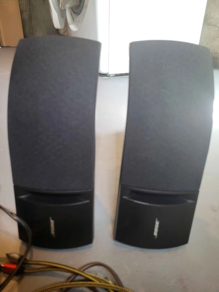 Bose Stereo Speakers & HTD Amplifier Bundle - photo 4