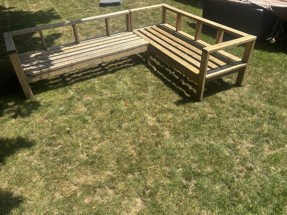 Handmade Wooden L-Shaped Outdoor Sectional Bench - photo 4