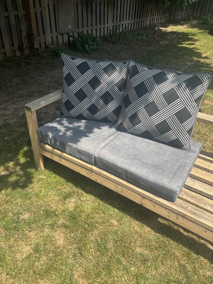 Handmade Wooden L-Shaped Outdoor Sectional Bench - photo 5