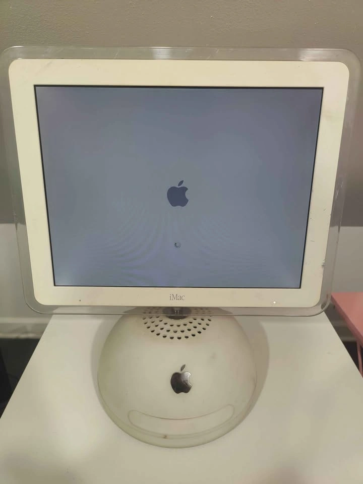 Apple iMac G4 works - photo 2