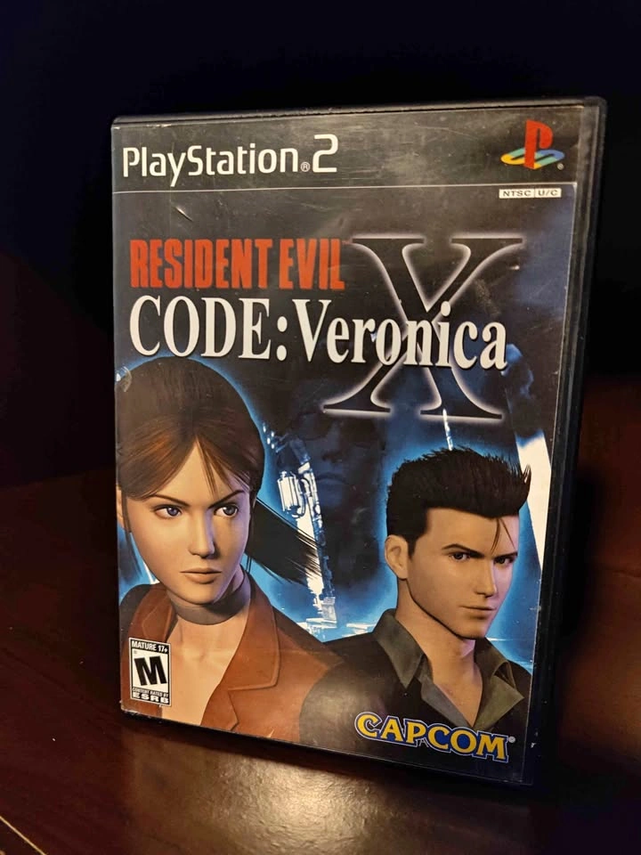 Resident evil code Veronica X PS2 disk and case