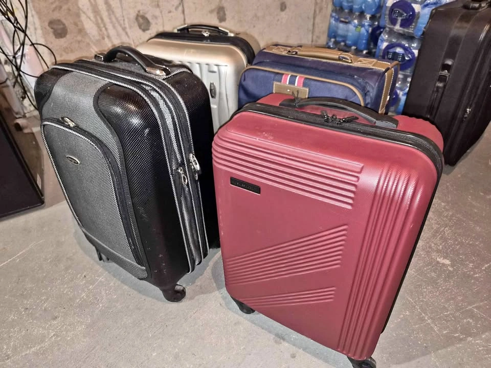 Carry on travel overhead airplane bag