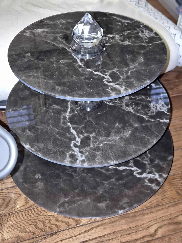Dessert plate stand 3 layer