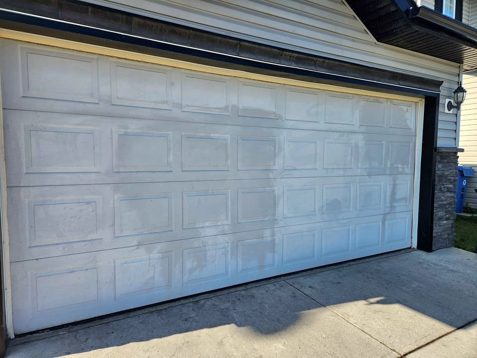 Full Garage door 16x7 Ft