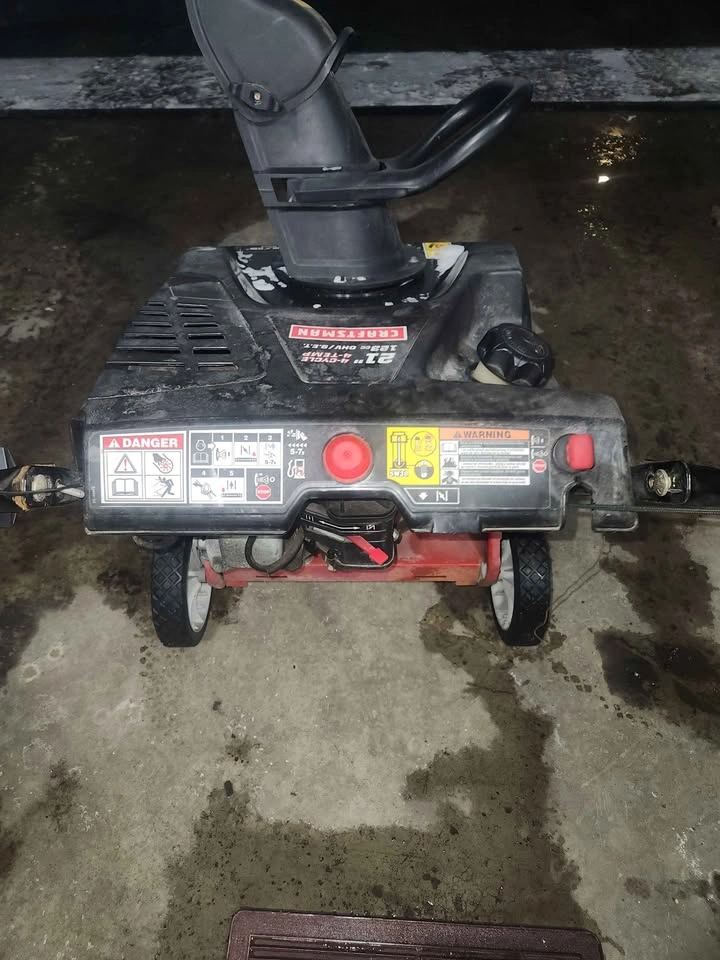 123cc Powerful Snow Blower - photo 2