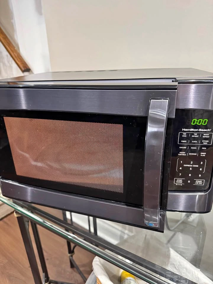 Hamilton Beach Microwave