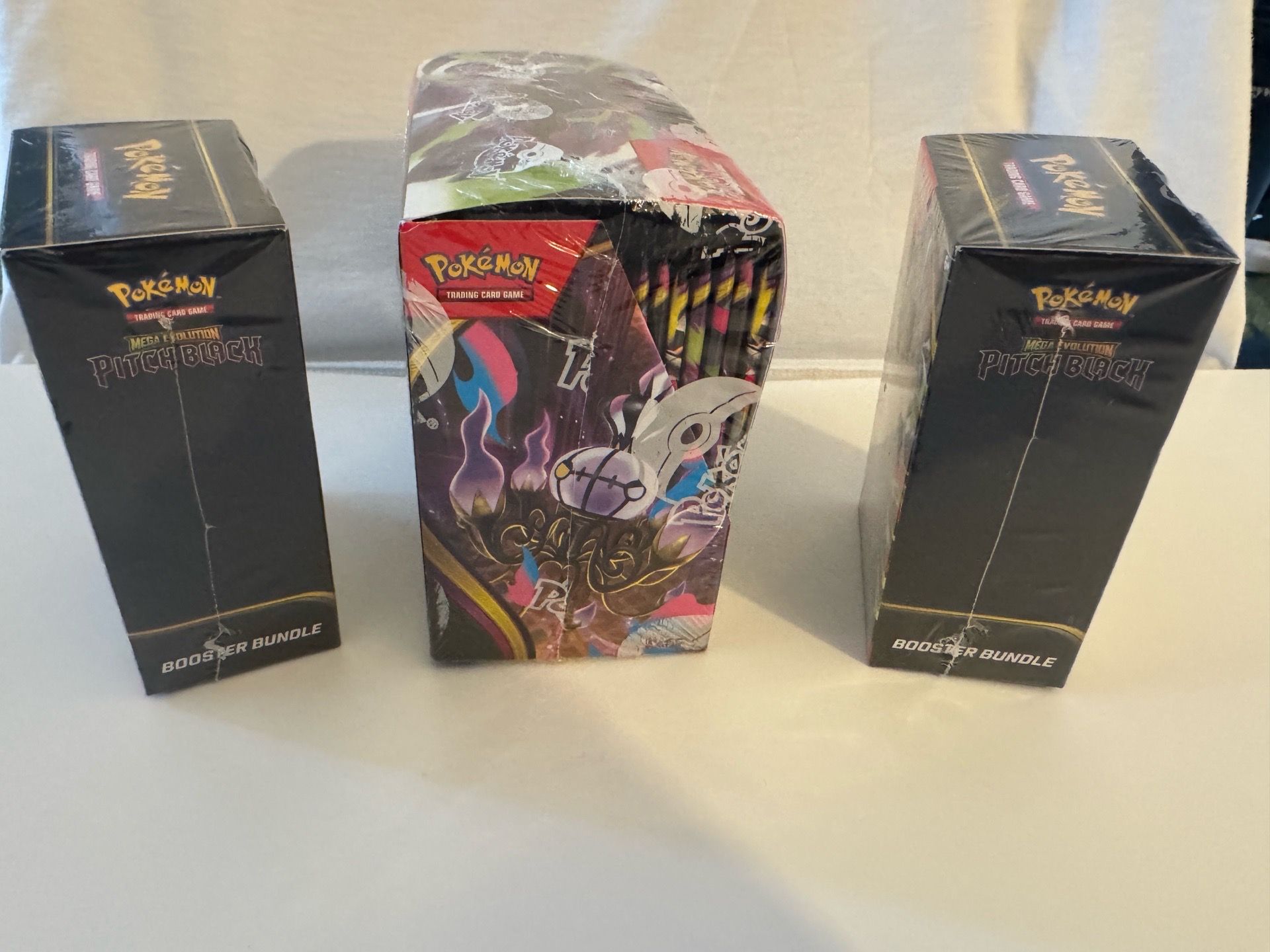 POKÉMON CENTER PITCH BLACK - BOOSTER BOX + 2 BOOSTER BUNDLES - photo 2