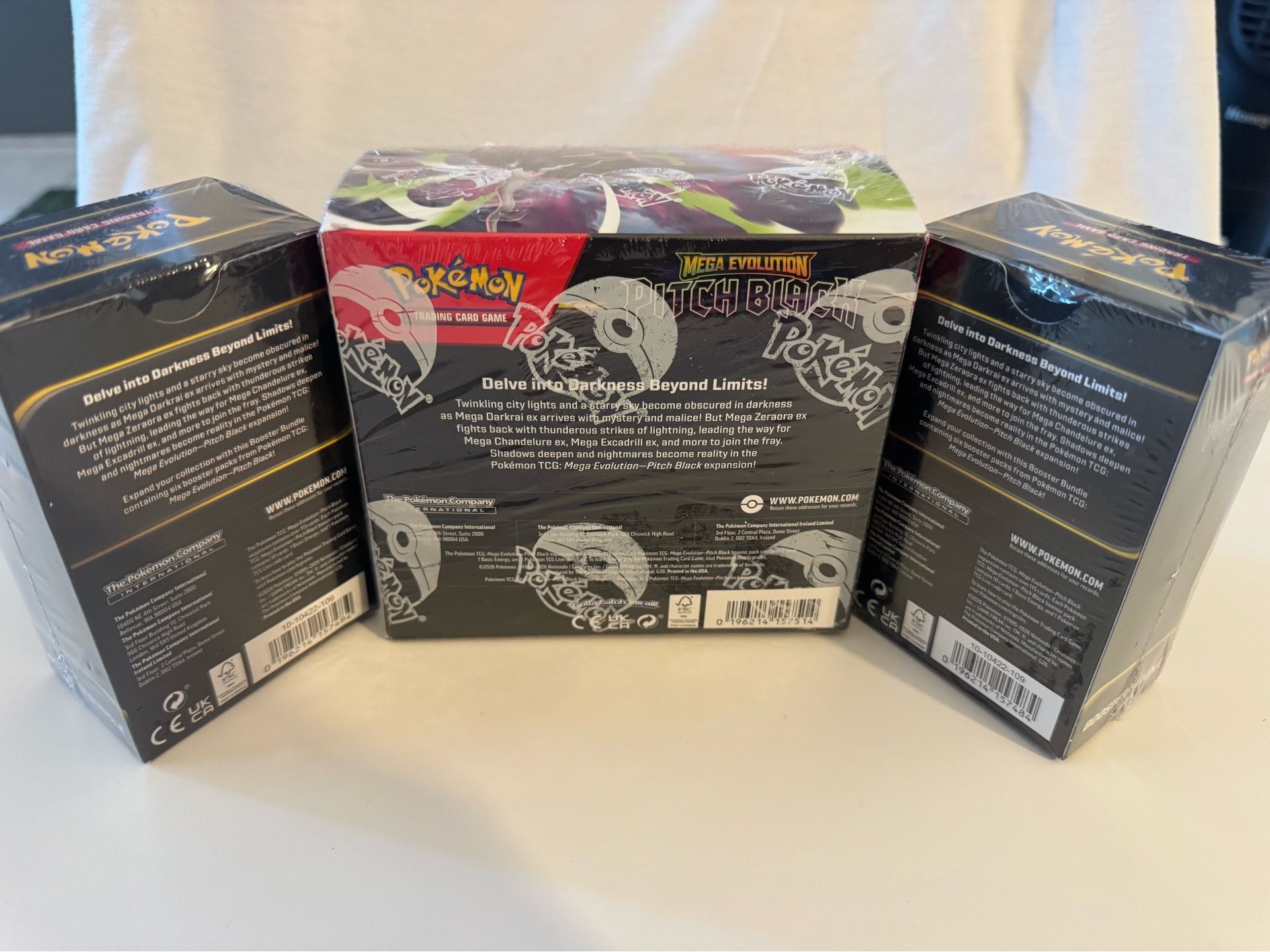 POKÉMON CENTER PITCH BLACK - BOOSTER BOX + 2 BOOSTER BUNDLES - photo 4