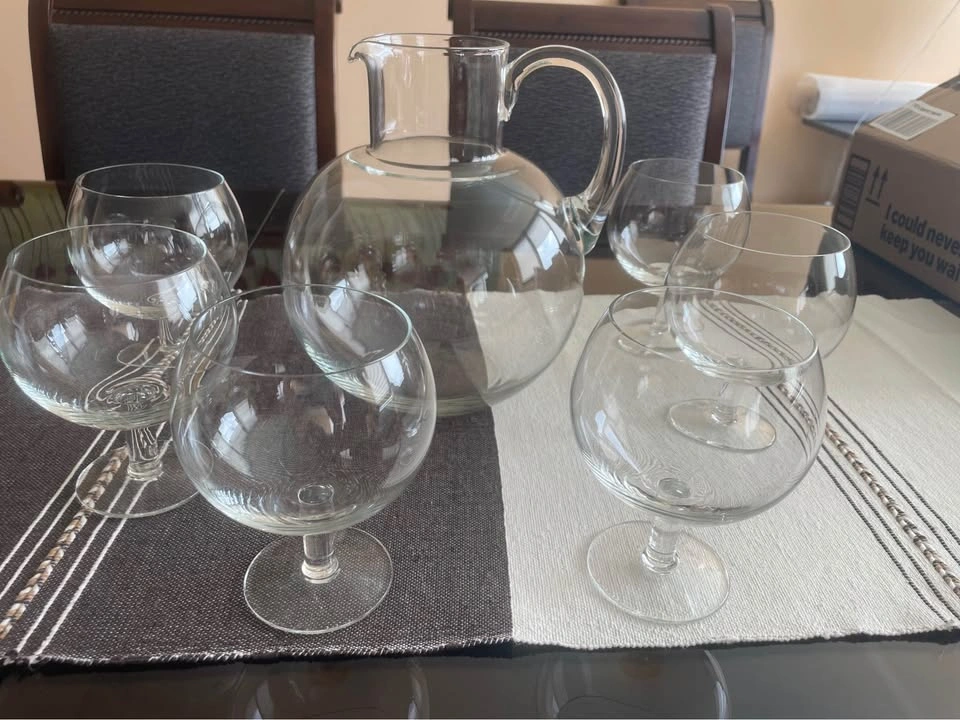 Pitcher and 6 glasses - photo 2
