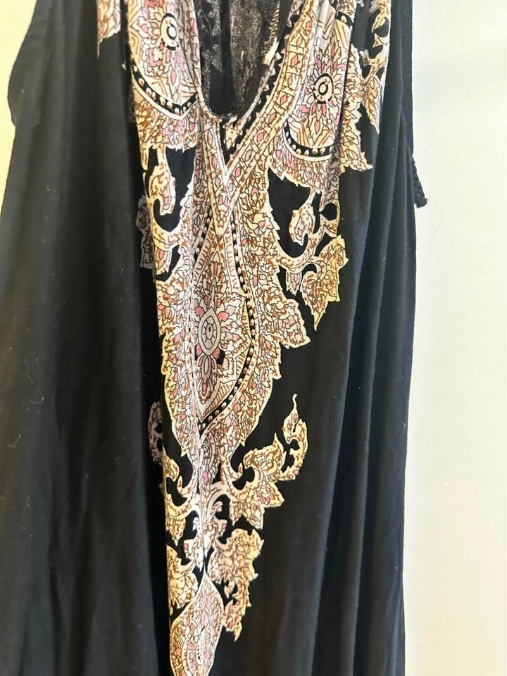 VENUS Black Mini Dress with Beige Embroidered Front - photo 4