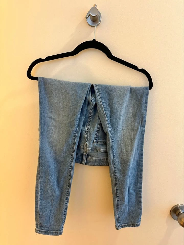Gap Women's Mid-Rise Favorite Jegging Pant - photo 4