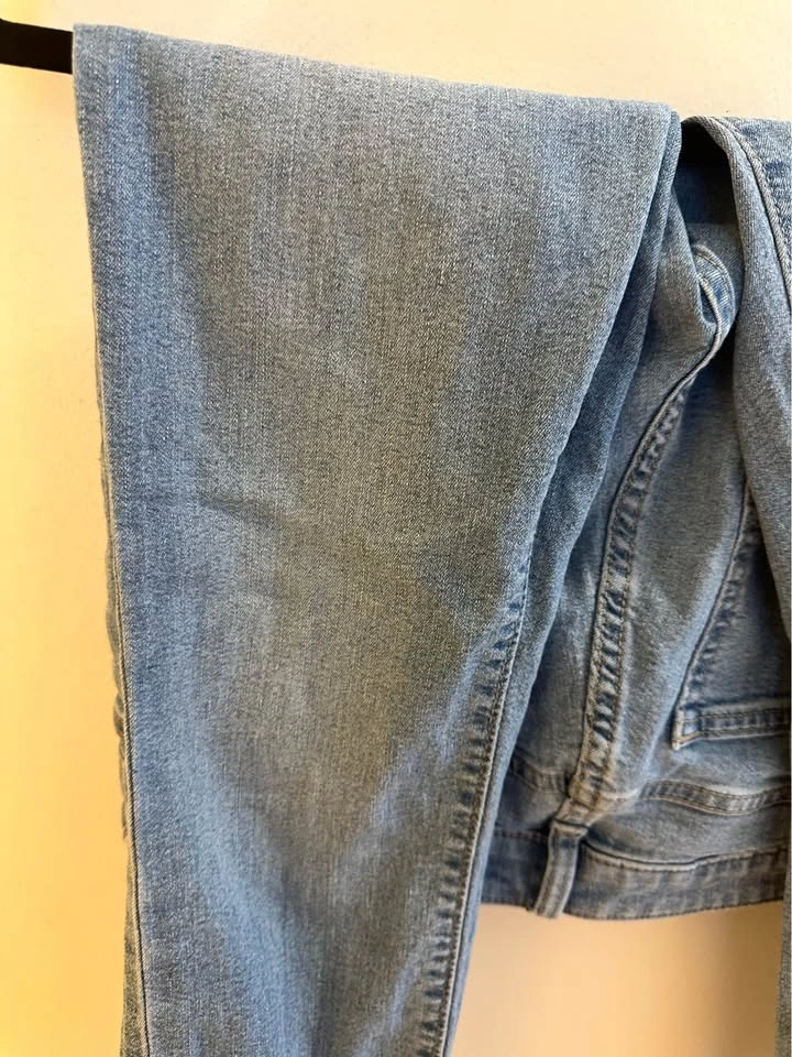 Gap Women's Mid-Rise Favorite Jegging Pant - photo 5