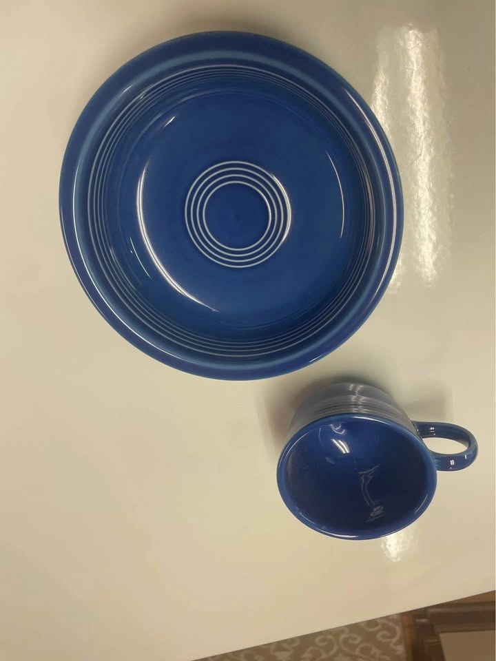 Fiestaware Sapphire Blue 20 Piece in original box - photo 3