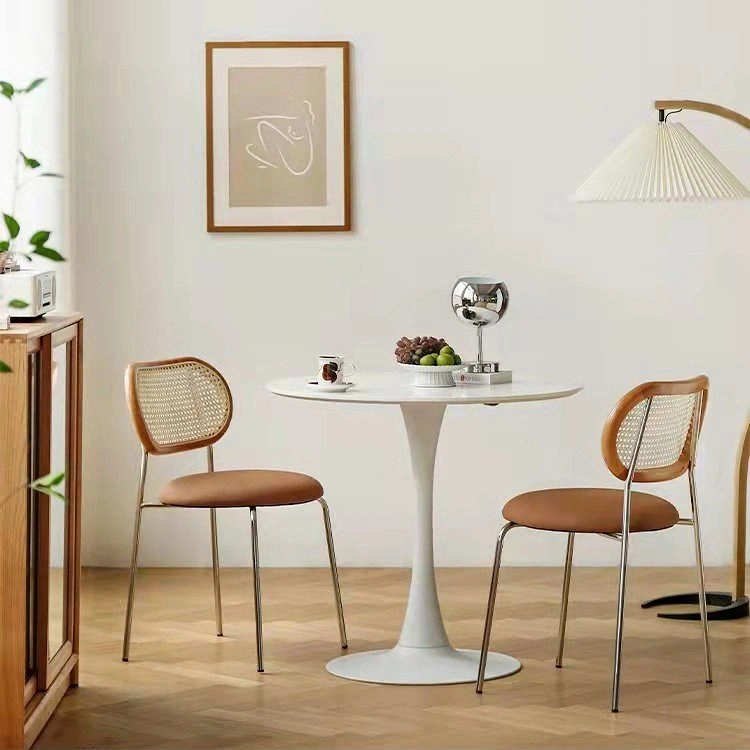 LDF016 A1307 Sleek Tulip Style Dining Table $68