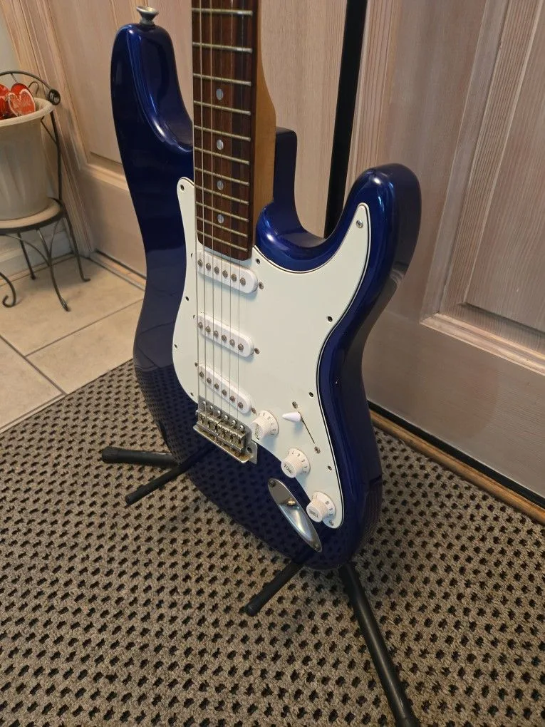 Aria STG Series Stratocaster image indicator(6)