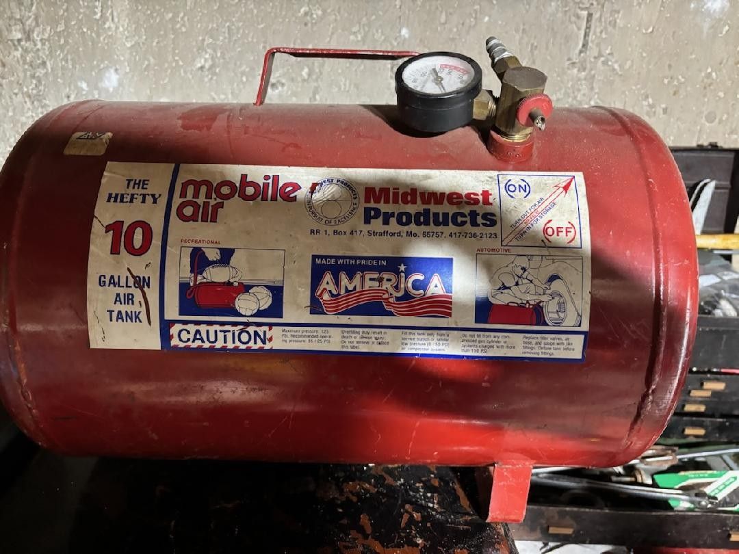 10 Gallon Air Compressor
