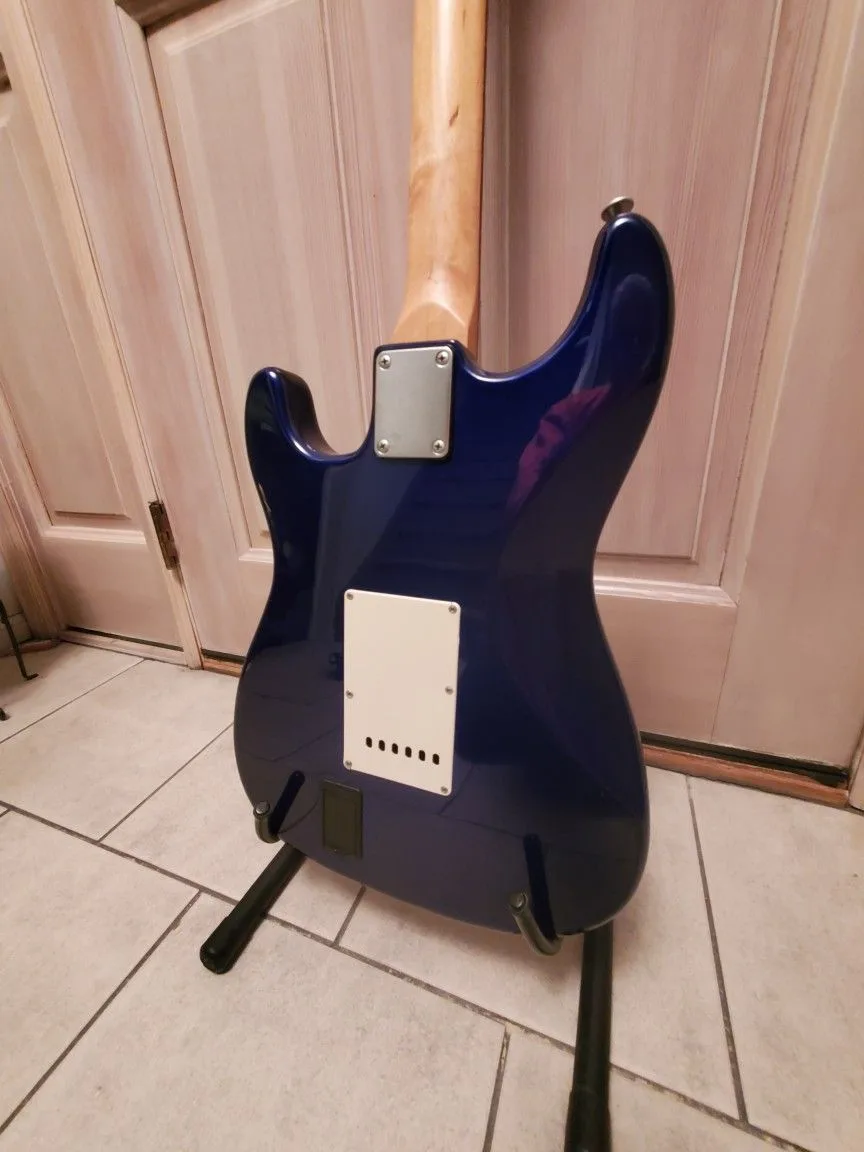 Aria STG Series Stratocaster image indicator(2)