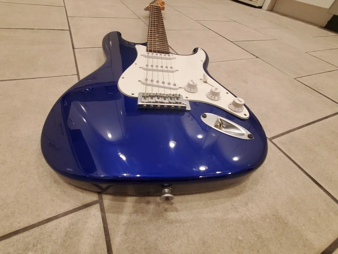 Aria STG Series Stratocaster image indicator(8)