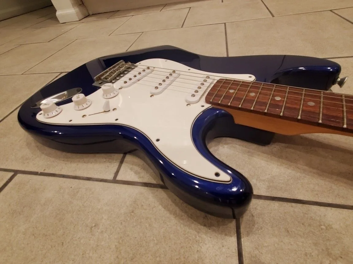 Aria STG Series Stratocaster image indicator(9)