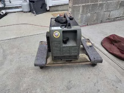 Coleman Powermate 1850 Portable Generator image indicator(2)