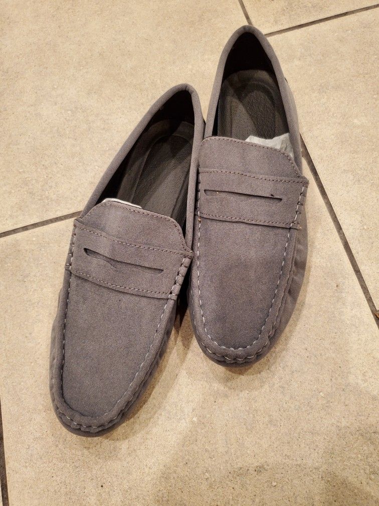 Men's Gray Suede Loafers - Size 8 - Brand New - photo 2