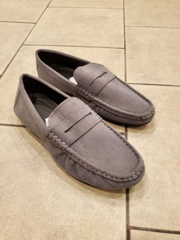 Men's Gray Suede Loafers - Size 8 - Brand New - photo 3