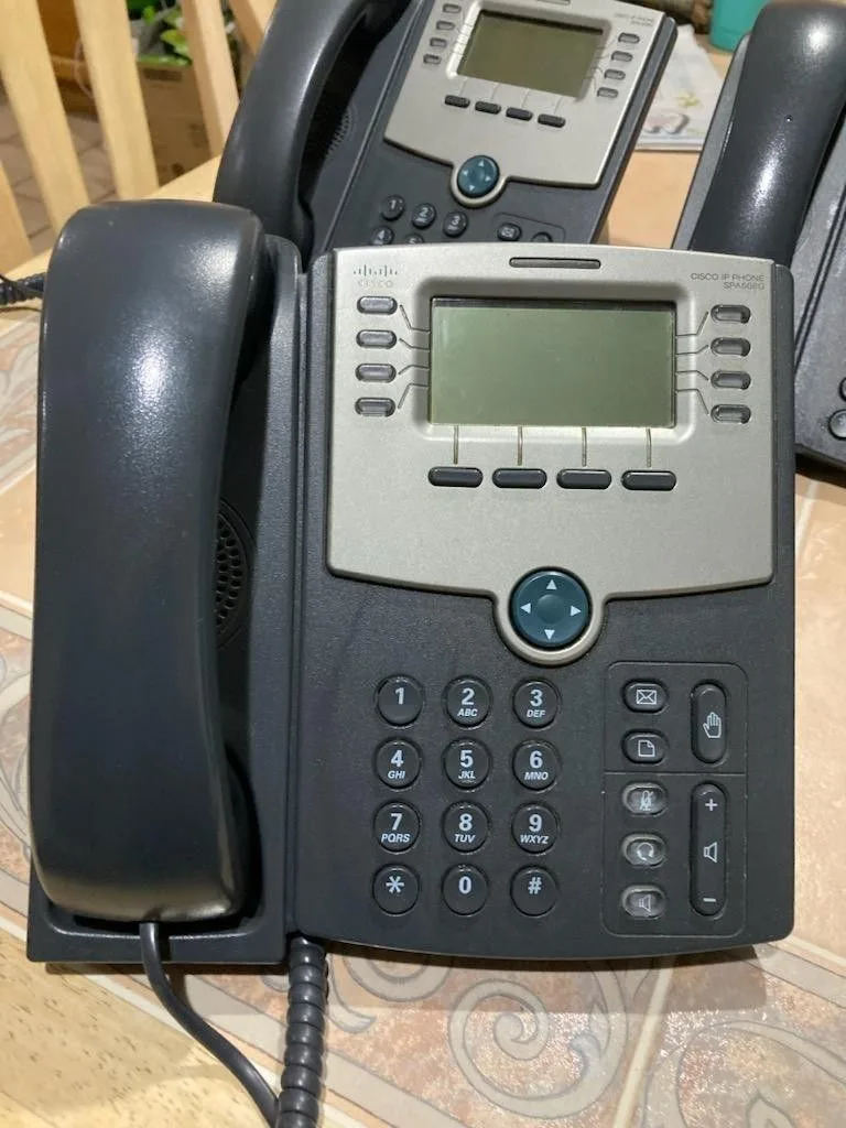 Cisco IP phones model SPA508G eight line thumbnail