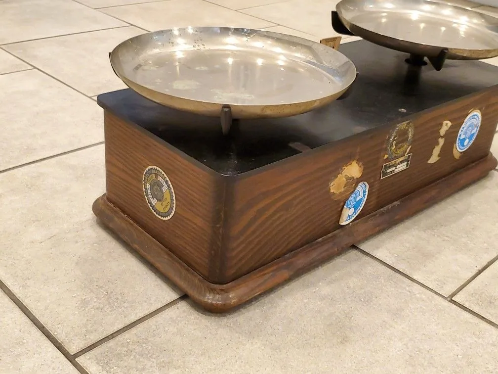 Antique Henry Troemner Oak Apothecary Balance Scale image indicator(3)