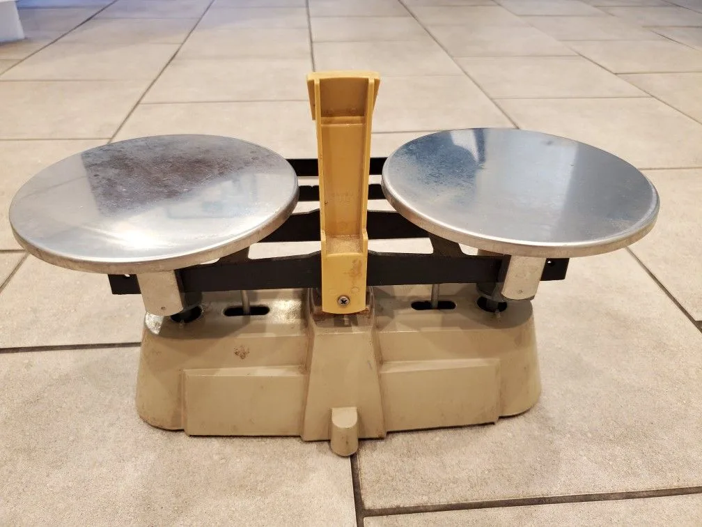 Ohaus Harvard Trip 2-pan Balance Scale 2kg - 5lb image indicator(3)