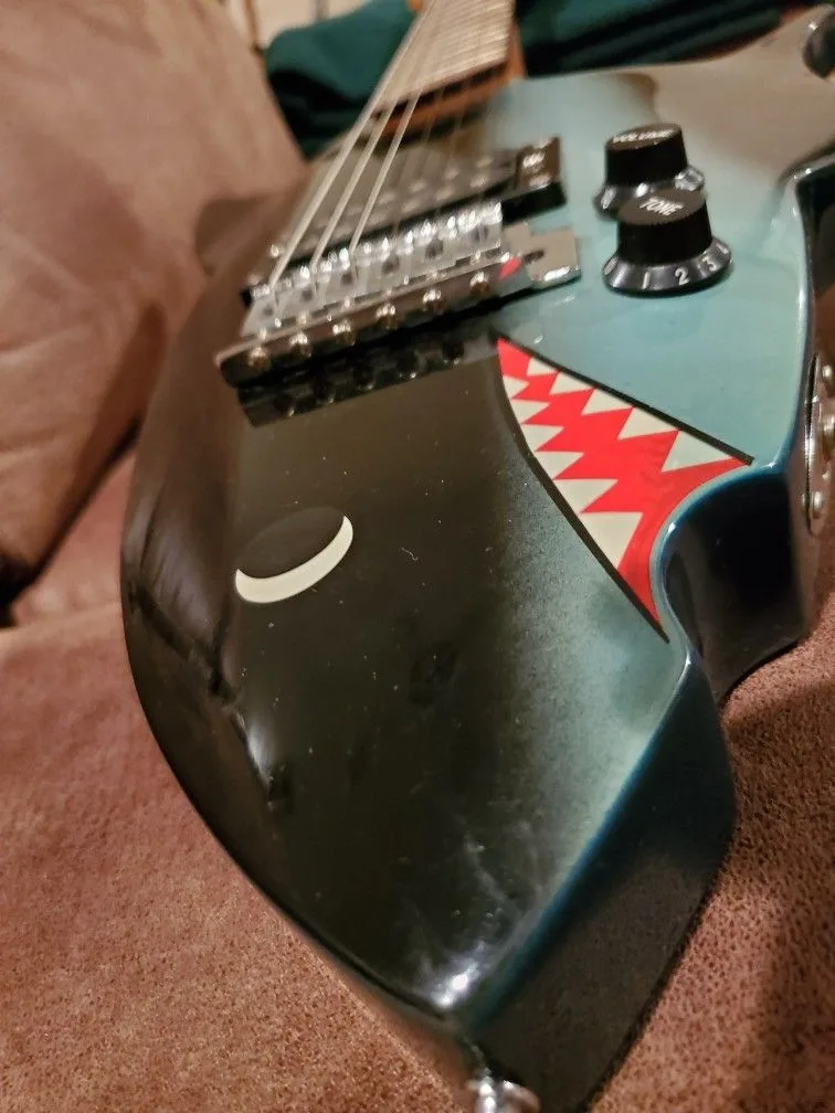Jay Turser 'Shark' Electric Guitar- Rare Collectors Item image indicator(4)