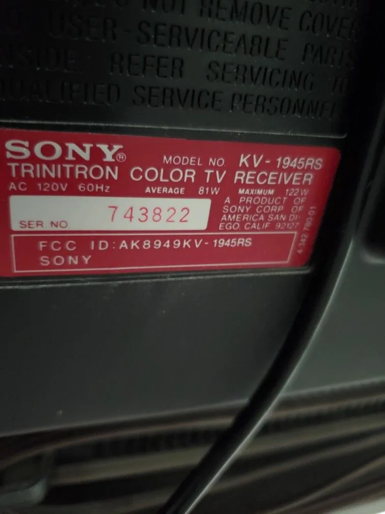 Sony Trinitron Color TV KV-1945RS 19" Vintage - Like New image indicator(4)