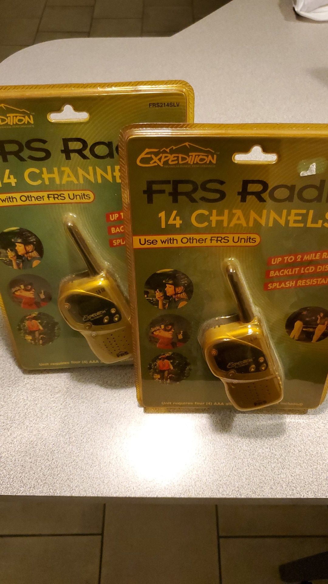 FRS Radio 14 Channels - photo 2