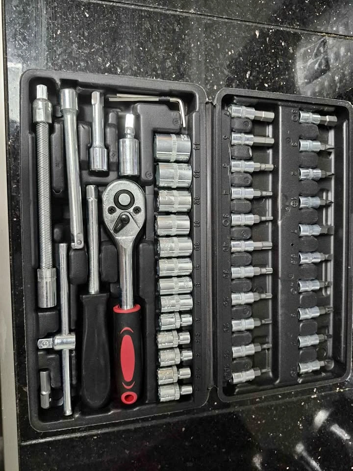 46 piece tool set NEW