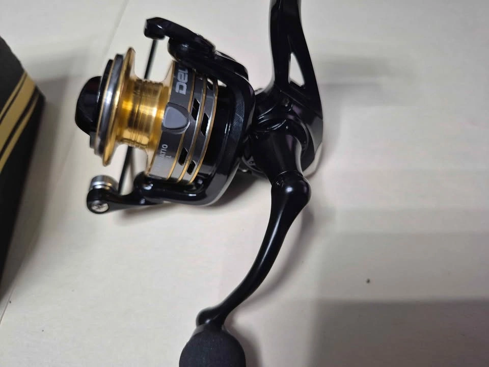 New Spinning Fishing Reel size 1000 - photo 2