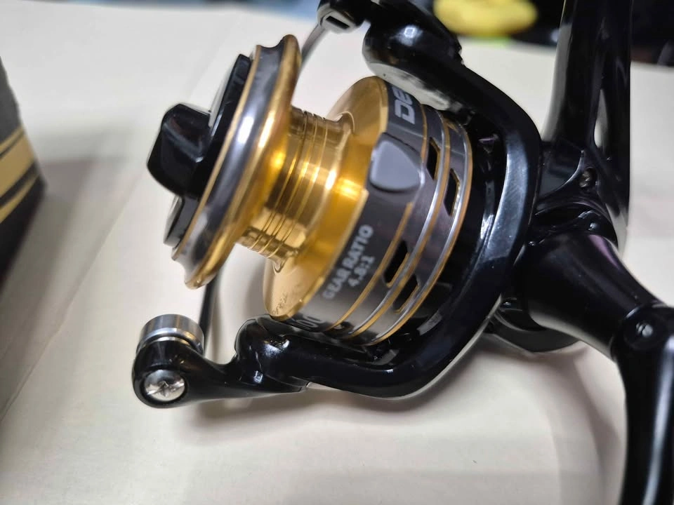New Spinning Fishing Reel size 1000 - photo 3