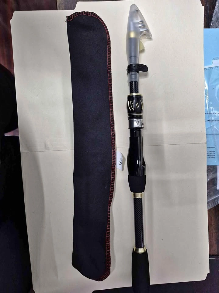 Travel retractable fishing rod 1.8m new