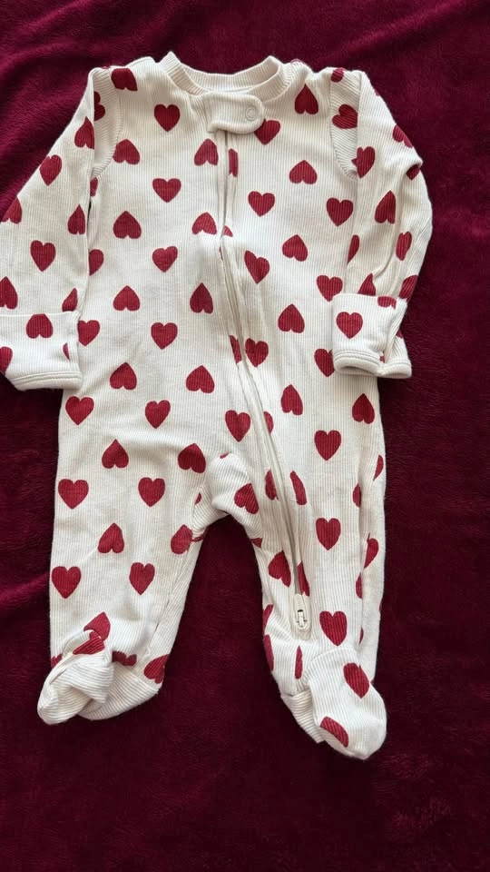 Baby clothes - photo 3