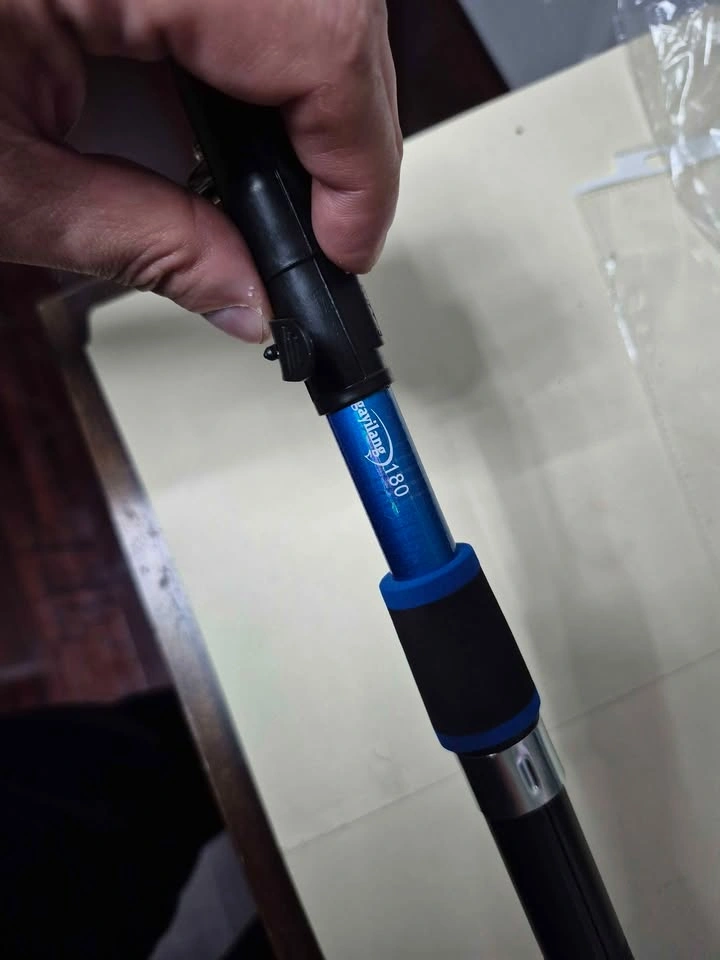 Retractable travel fishing rod new - photo 2