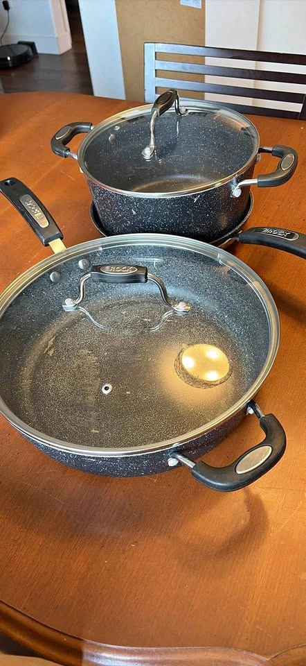5-piece The Rock by Starfrit Non-Stick Cookware Set