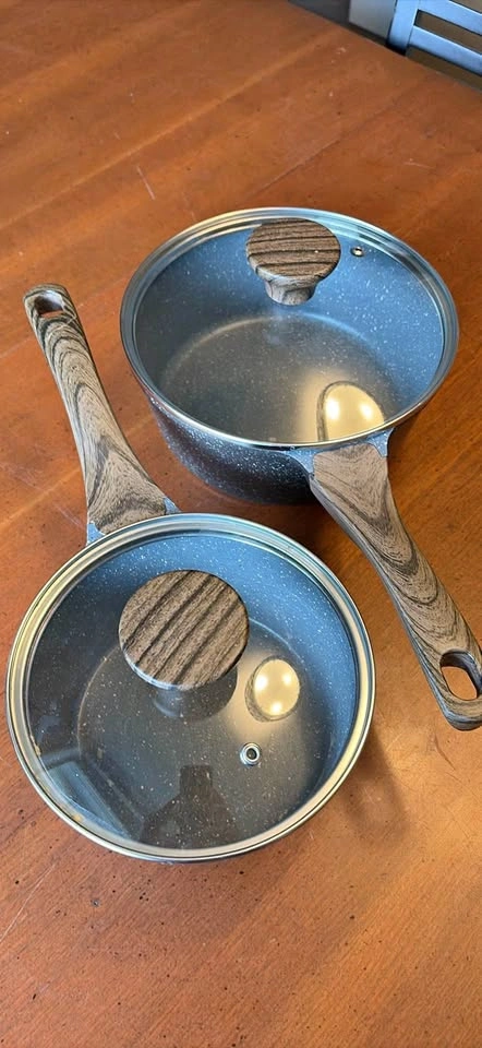 2-Piece Non-Stick Saucepan Set with Glass Lids