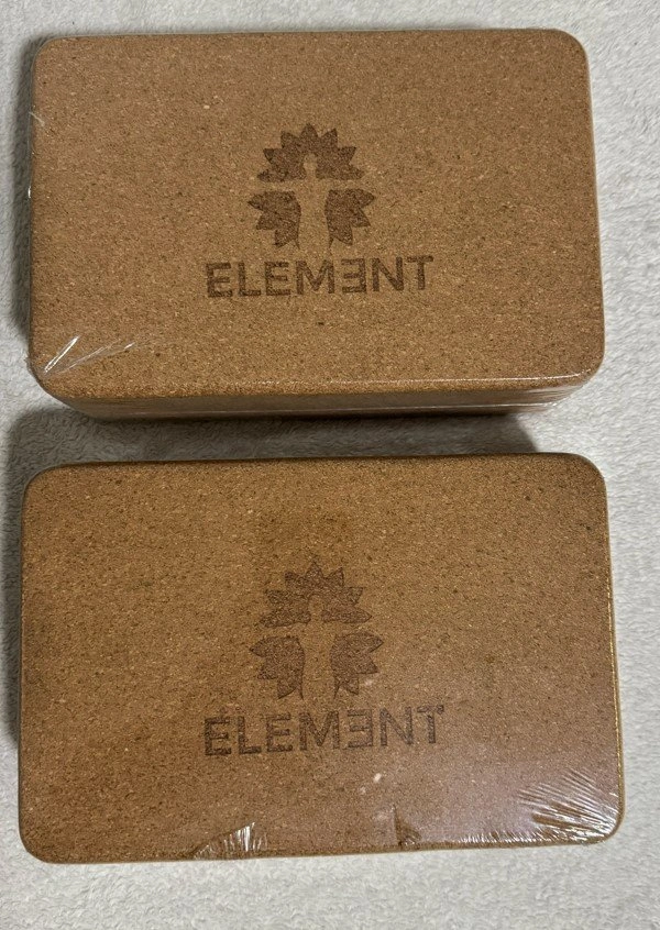 NEW - Cork Yoga Set 6 Pcs - photo 3