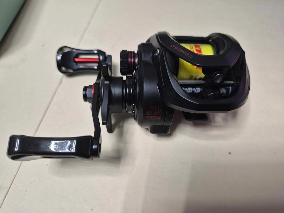 CEMREO Baitcaster fishing reel - photo 4