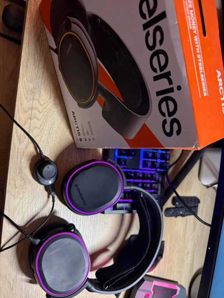 SteelSeries Arctis 5