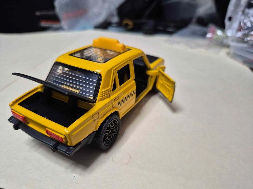 Russian Soviet Taxi car toy model - photo 5