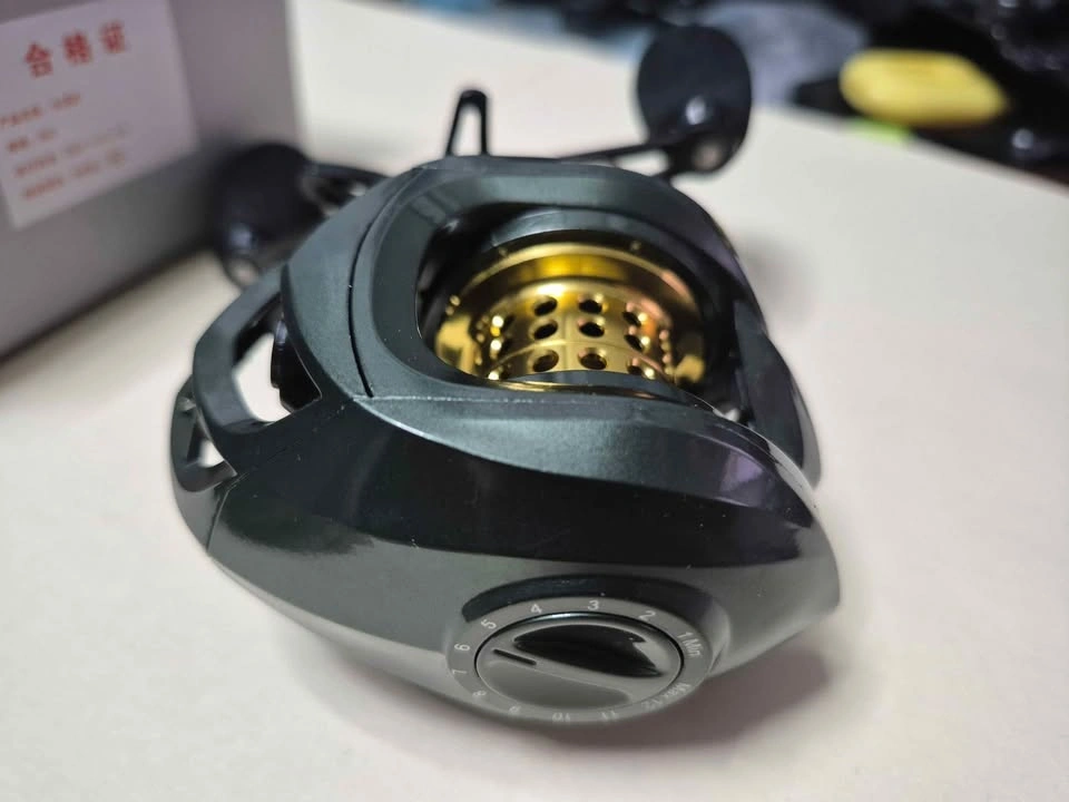 New Baitcaster baitcasting Fishing Reel - photo 2