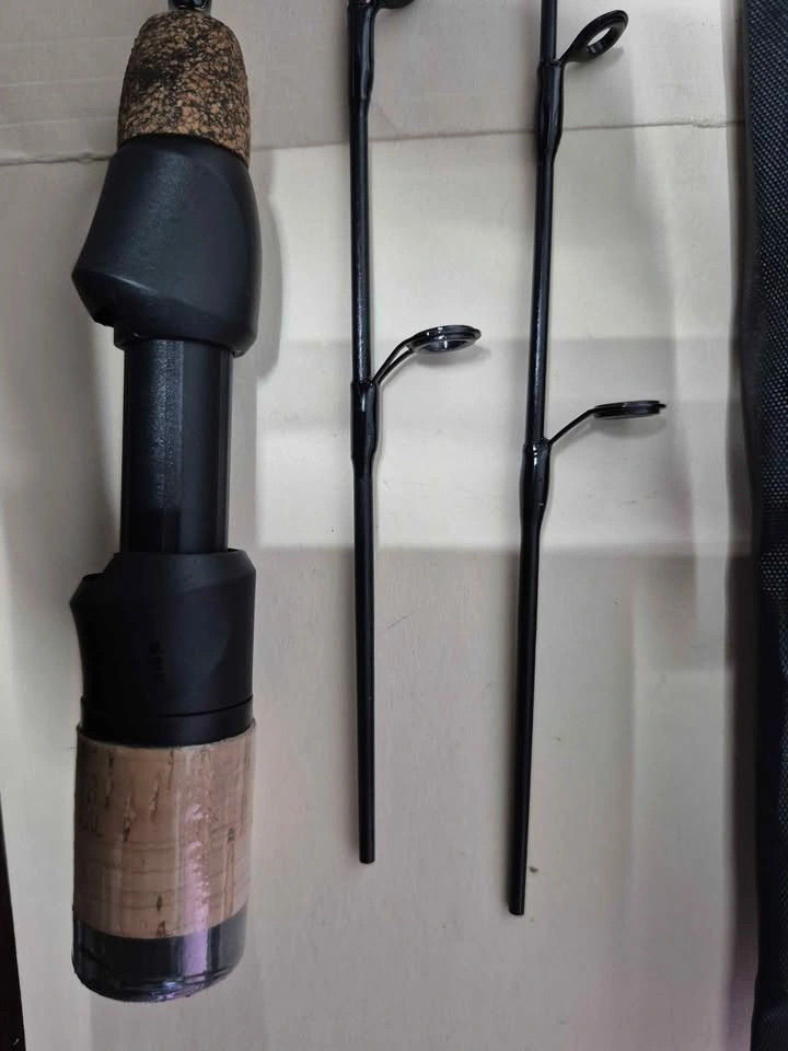 Ice fishing rod with 2 different power tips - photo 2